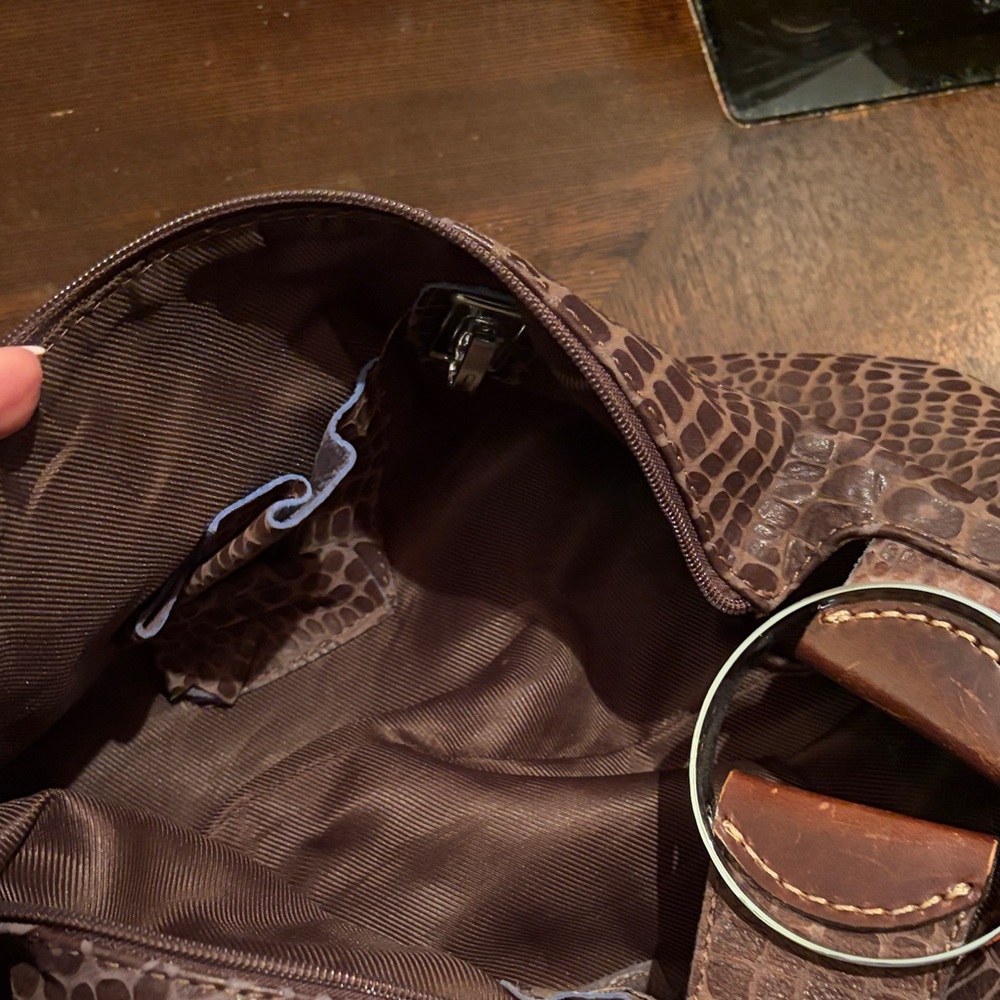 Prune Brown Crocodile Pattern Leather Handbag - Picture 4 of 7